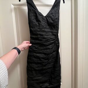 Nicole Miller Black Sheath Dress with V-neck Sleeveless Design for Cocktail